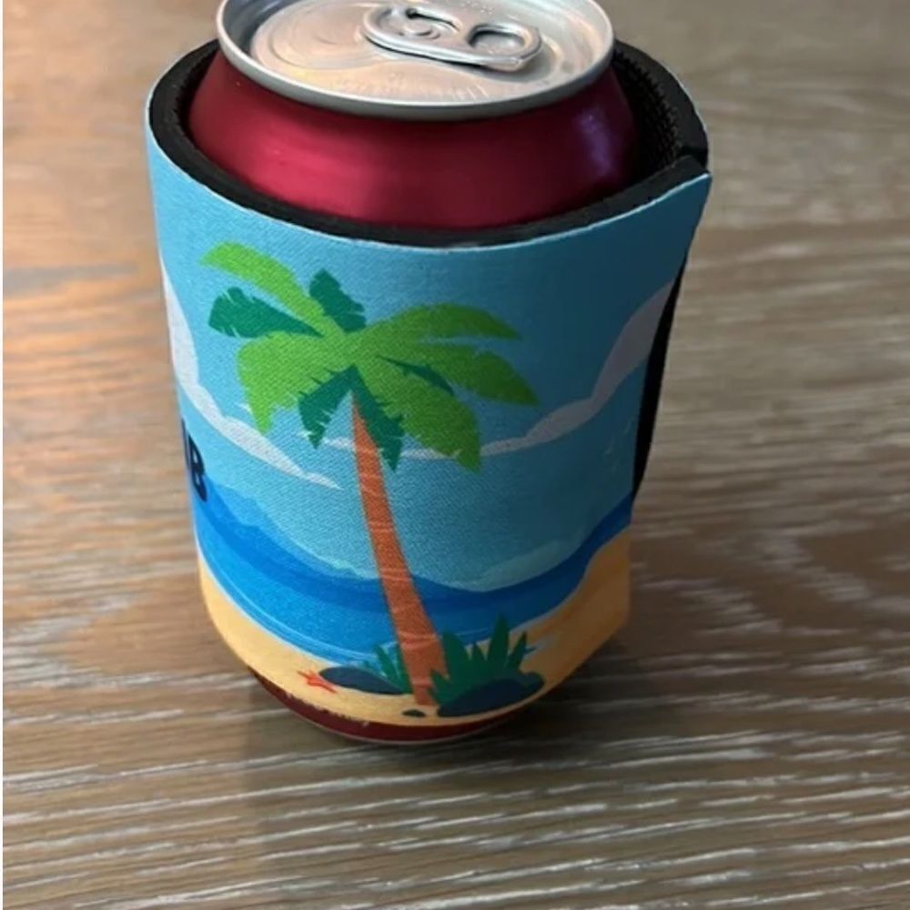 NEW Carnival VIFP Cookie Koozie 12oz. Can Holder Slap Bracelet Type - Picture 7 of 8